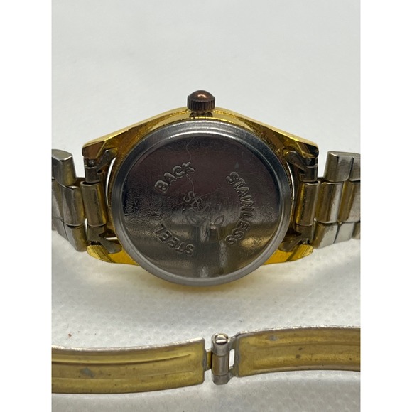 Seiko Vintage Gold‎ Tone Quartz Ladies Watch Stainless Steel Back main image 4